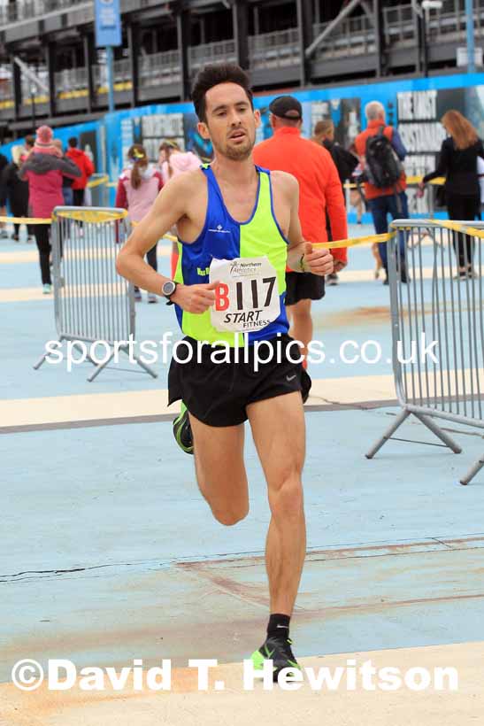 Senior mens 6 Stage Relay, 2022 Northern Road Relays, SportsCity, Manchester. Photo: David T. Hewitson/Sports for All Pics